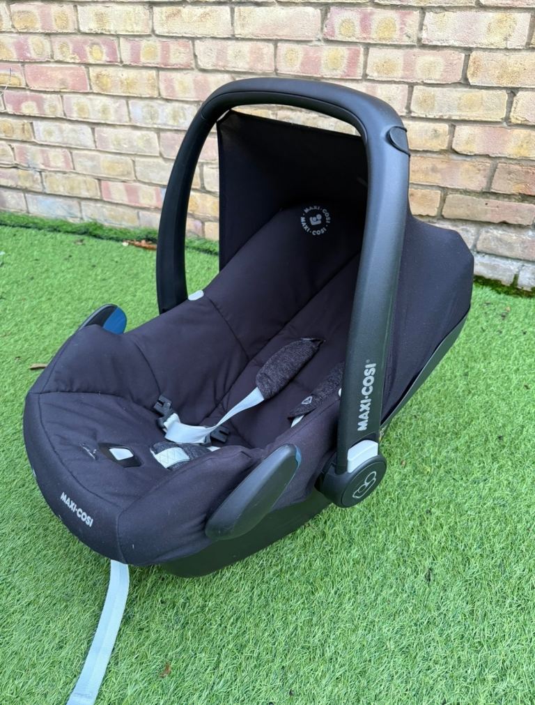 Maxi-Cosi Rock Rear Facing Infant Carrier Car Seat