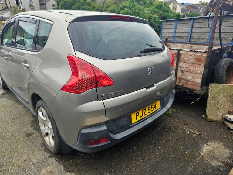 2010 peugeot 3008 