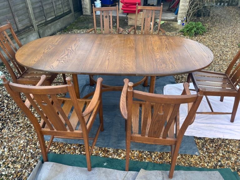 Ercol vintage extendable elm 6-8 person dining room table and 6 matching chairs  
