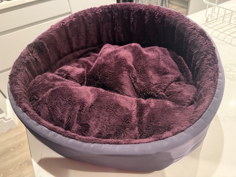 Dark purple small pet bed 