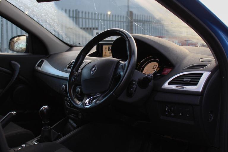 2013 Renault Megane 1.5 dCi 110 Dynamique TomTom 5dr [Start Stop] ESTATE DIESEL Manual