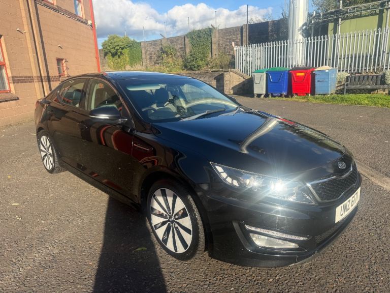 FULL YEARS MOT PAN ROOF FULL LEATHER HEATED SEATS SENSORS!
