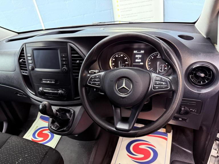 2020 Mercedes-Benz Vito 1.7 114 CDI Progressive FWD L2 Euro 6 (s/s) 5dr (LWB) PANEL VAN Diesel Ma...