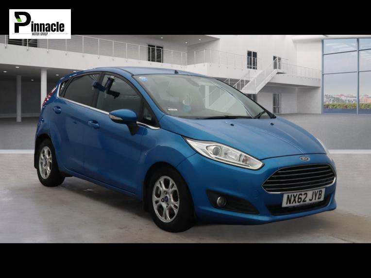 2013 Ford Fiesta 1.6 TDCi Titanium ECOnetic 5dr HATCHBACK DIESEL Manual
