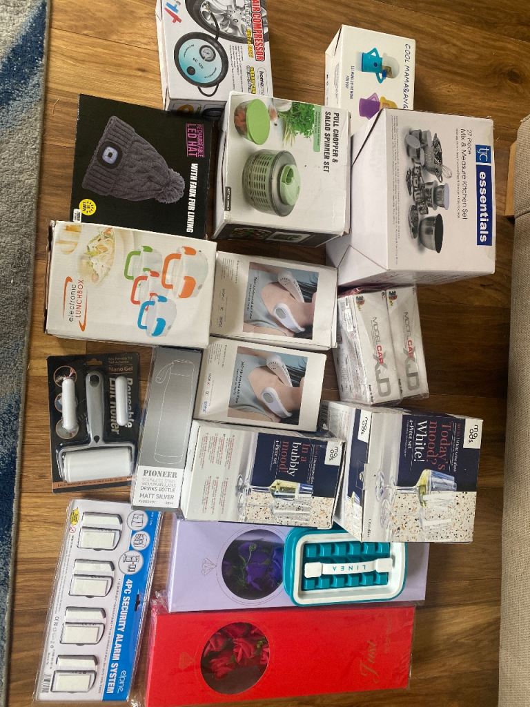 Various  House Clearance item in a Box 