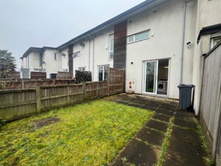 **COMING SOON**1 BEDROOM**TOWN HOUSE**BELL CRESCENT**BESWICK**GREATER MANCHESTER**