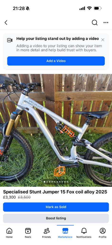 Specialised Stunt Jumper Fox Coil Alloy 2025 Bike