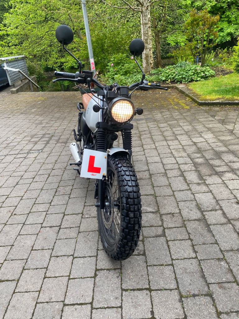 Reliable AKITA Mutt Motorbike 125cc Motorcycle