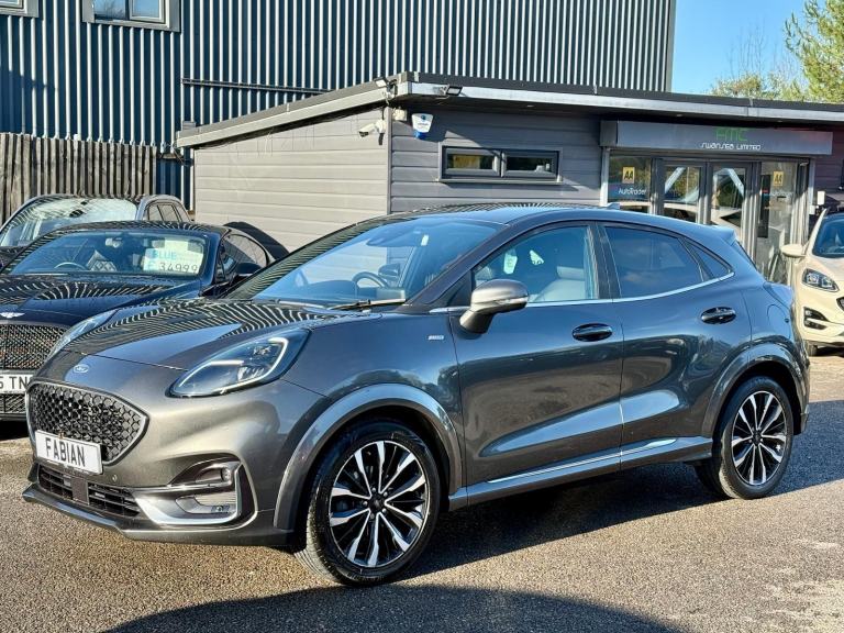 2022 Ford Puma 1.0T EcoBoost MHEV ST-Line Vignale **Only 10,000 Miles**