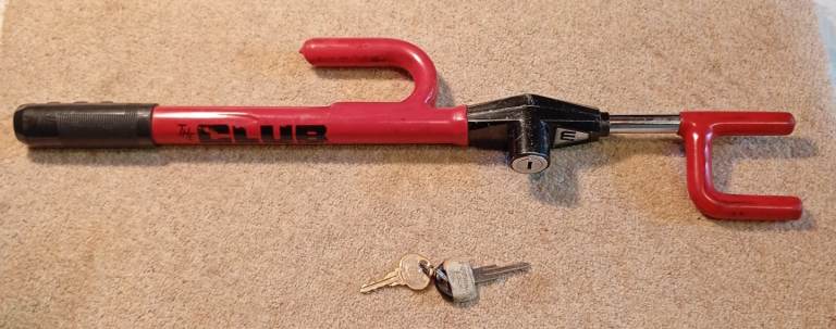 The Club Anti-Theft Car Steering Lock