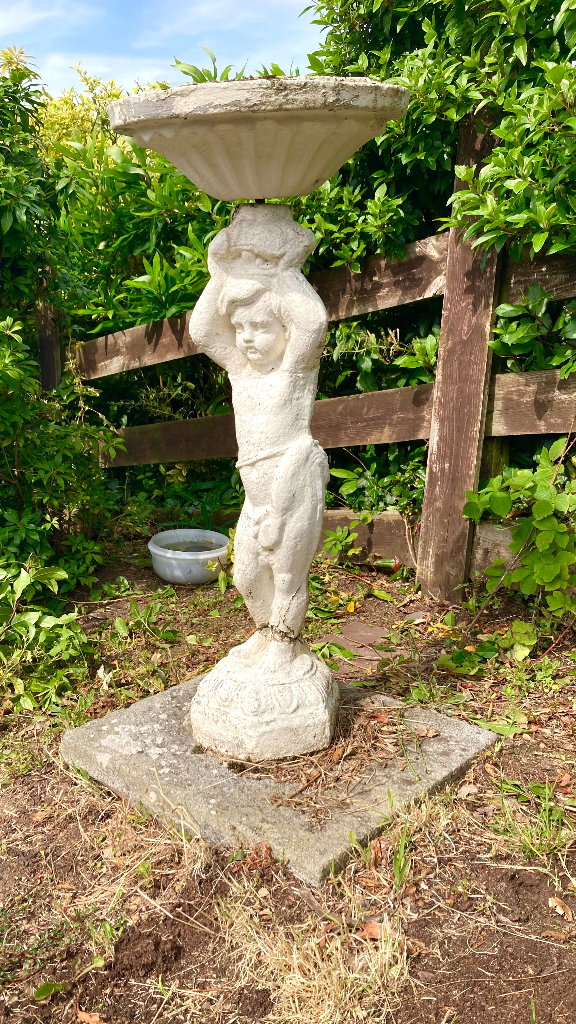 VINTAGE MALE WATER BEARER BIRD BATH STONE GARDEN STATUE 