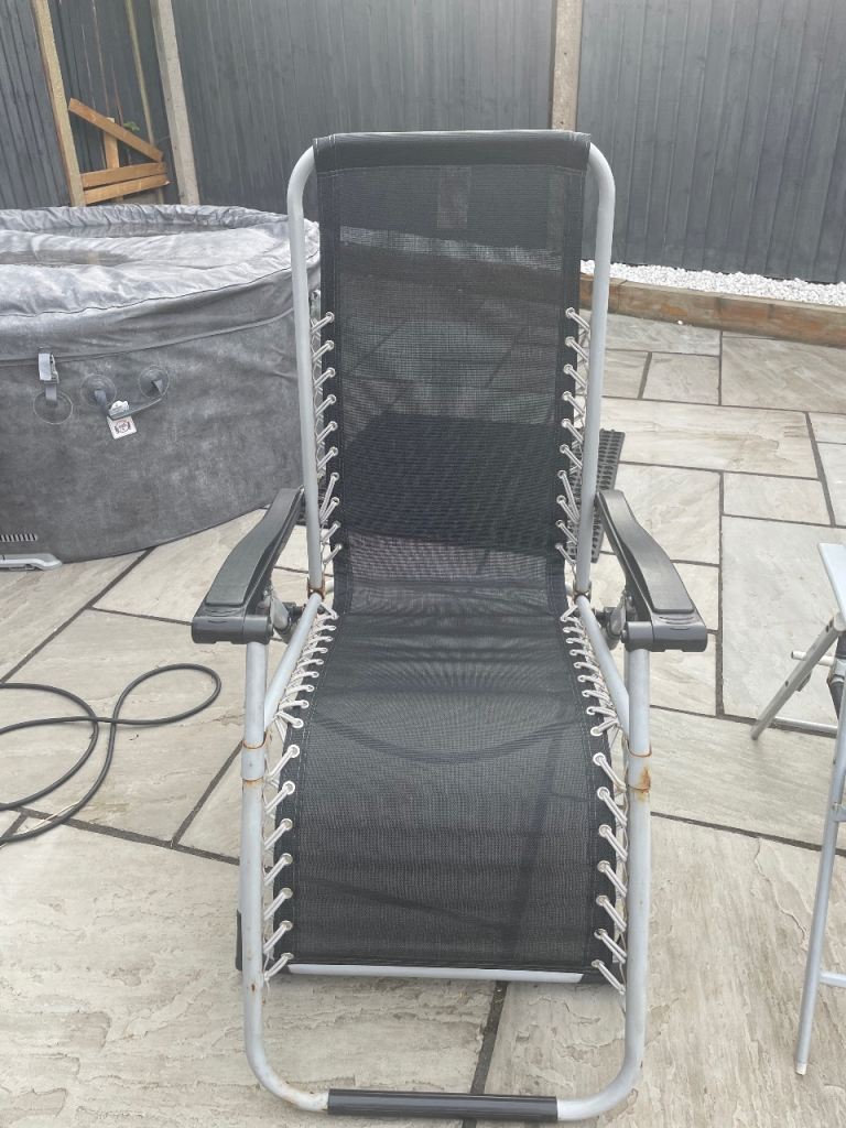 Black Reclining Garden Chair