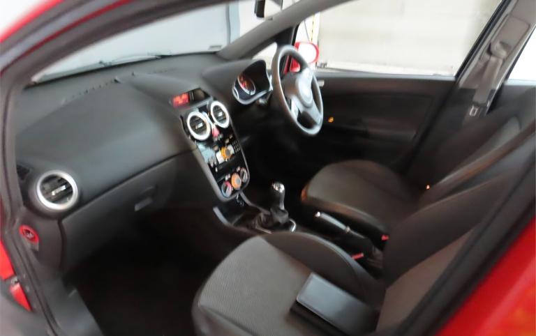 2016 Peugeot 2008 1.2 PureTech 110 Allure 5dr HATCHBACK Petrol Manual