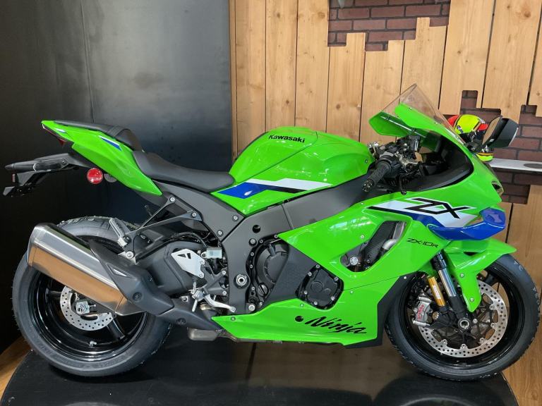 Kawasaki Ninja ZX10R 2026 BRAND NEW MODEL FOR THIS YEAR! Order yours NOW! WINGS!