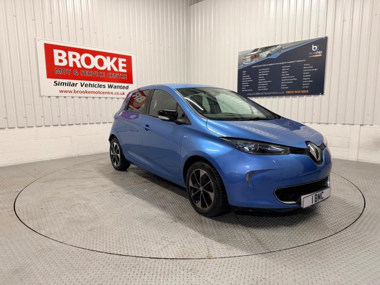  Renault Zoe R110 41kWh Signature Nav Auto 5dr (i) Electric Automatic