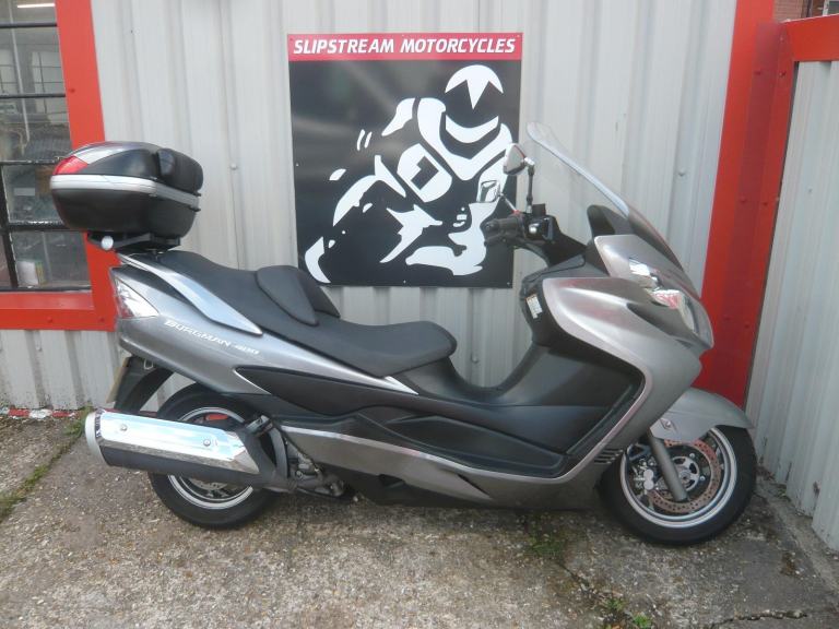 Suzuki AN 400 BURGMAN 2011 ONLY 6K MILES FSH MAXI SCOOTER 650 GT PLUS 300 J GTS 