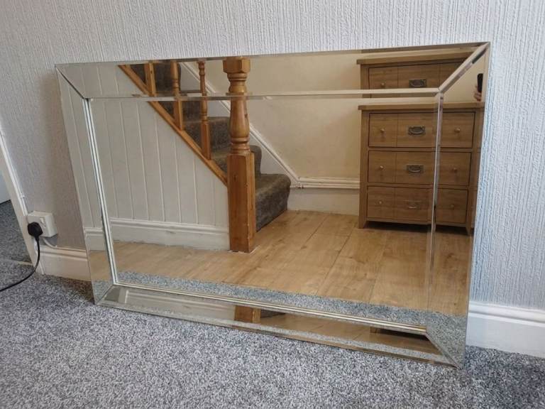 Large Chrome Wall Mirror (120cm x 80cm) [DELIVERY AVAILABLE]