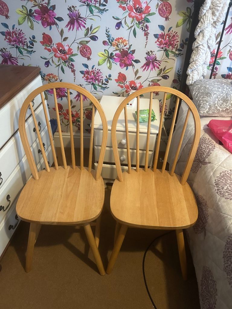Pair of wooden chairs 