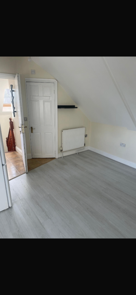 Studio Flat