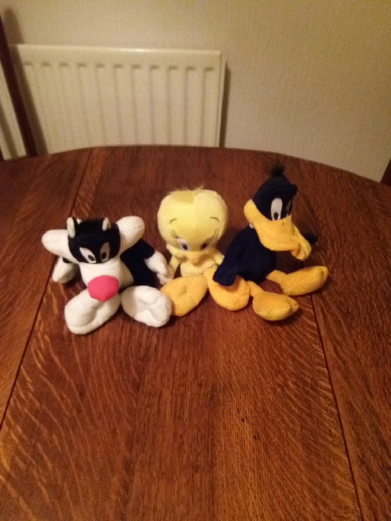 ‘LOONEY TUNES’ CHARACTER SOFT TOYS