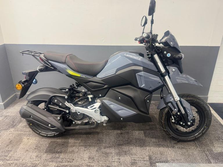 BRAND NEW YAMASAKI TY50 LEARNER LEGAL- TWIST AND GO AUTOMATIC MOTORCYCLE 50CC