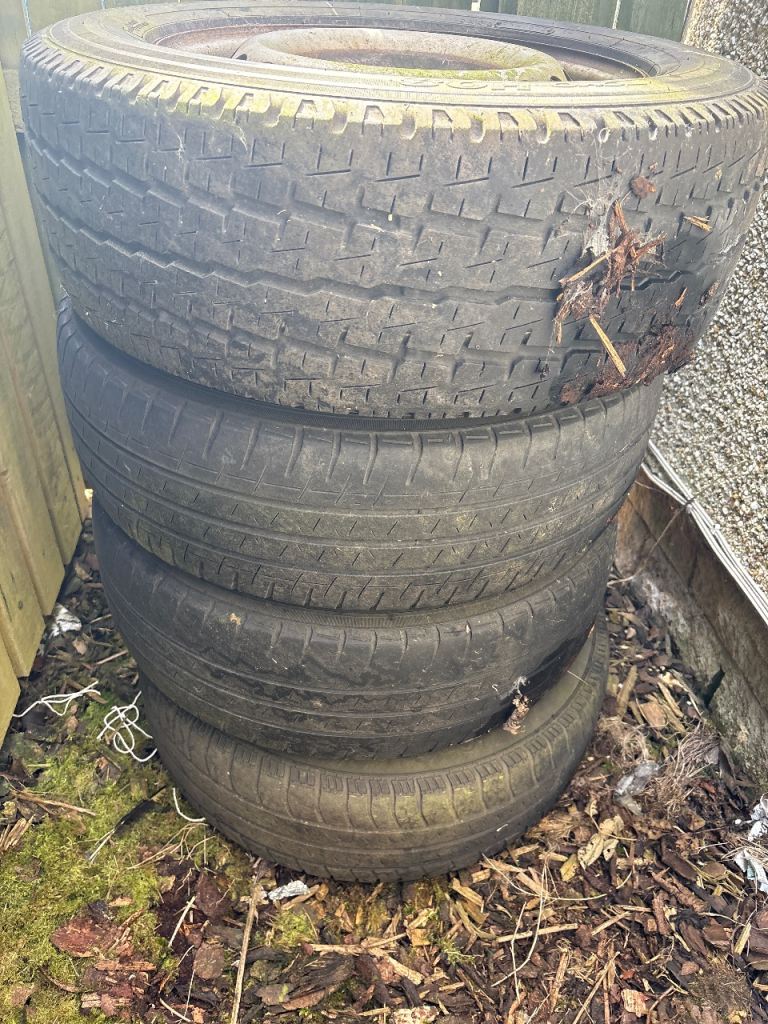 Vw transporter steel wheels and tyres