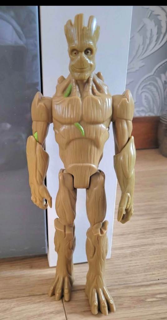 Groot /Baby Yoda
