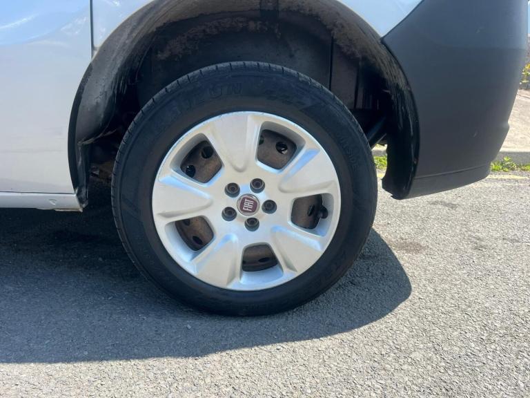 2015 Fiat Doblo 1.3 Multijet 16V SX Van Start Stop PANEL VAN DIESEL Manual