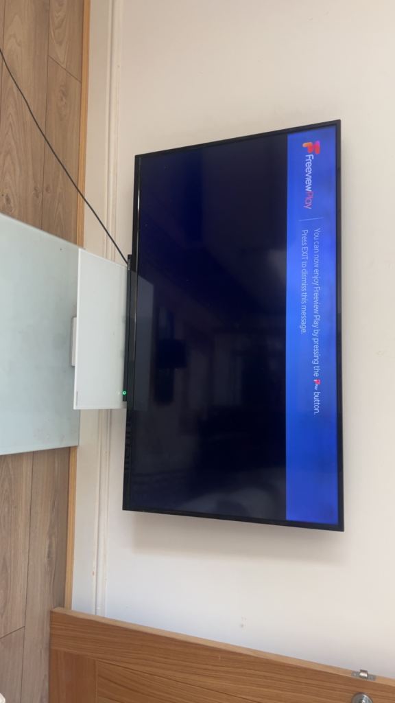 Smart TV – Great Condition, Wall Mountable