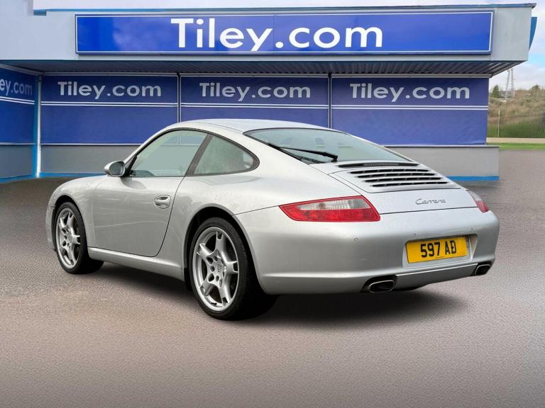2005 Porsche 911 2dr COUPE PETROL Automatic