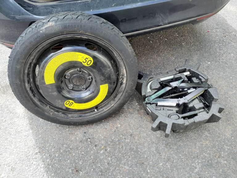 VW Passat B8 spare wheel and tool kit. 