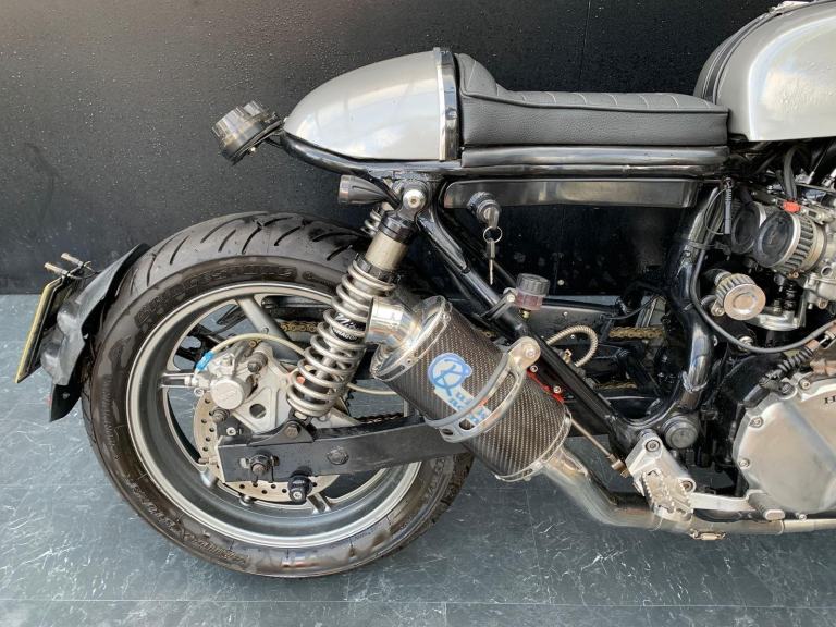 HONDA CB750 CAFE RACER PROJECT BIKE HPI CLEAR