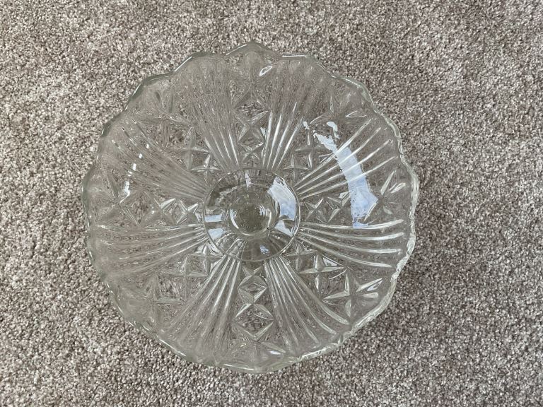 1920’s/1930’s ART DECO GLASS CAKE STAND/FRUIT BOWL
