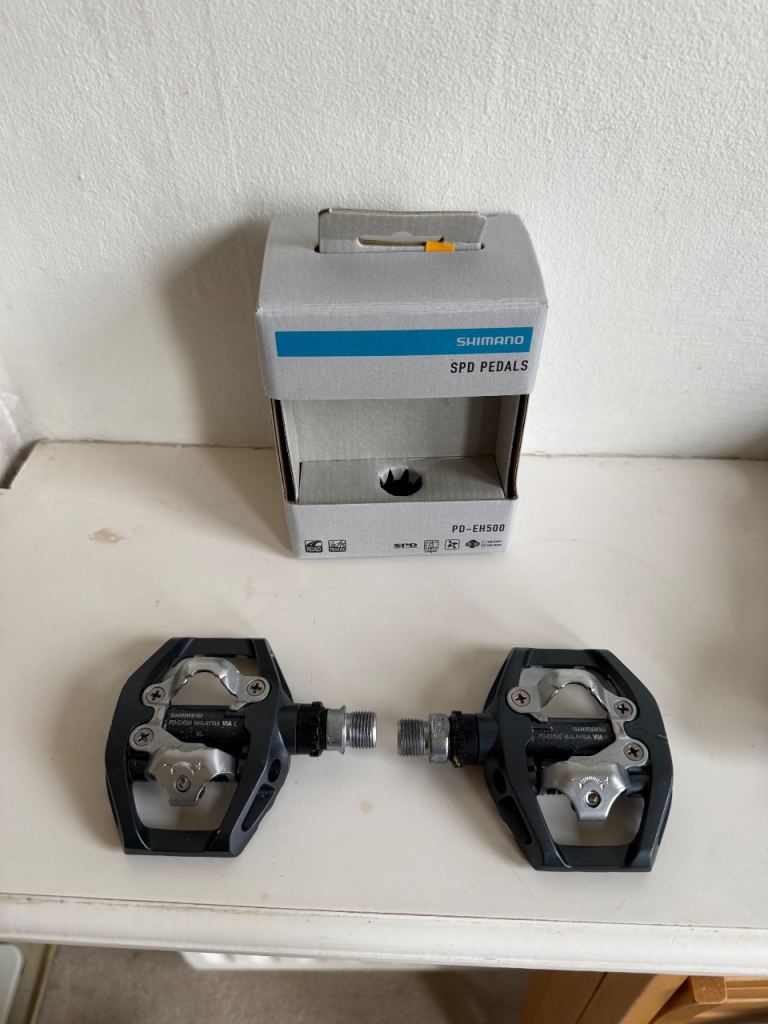 Shimano SPD PD-EH500 Bike Pedals Double sided with cleats – Used Once