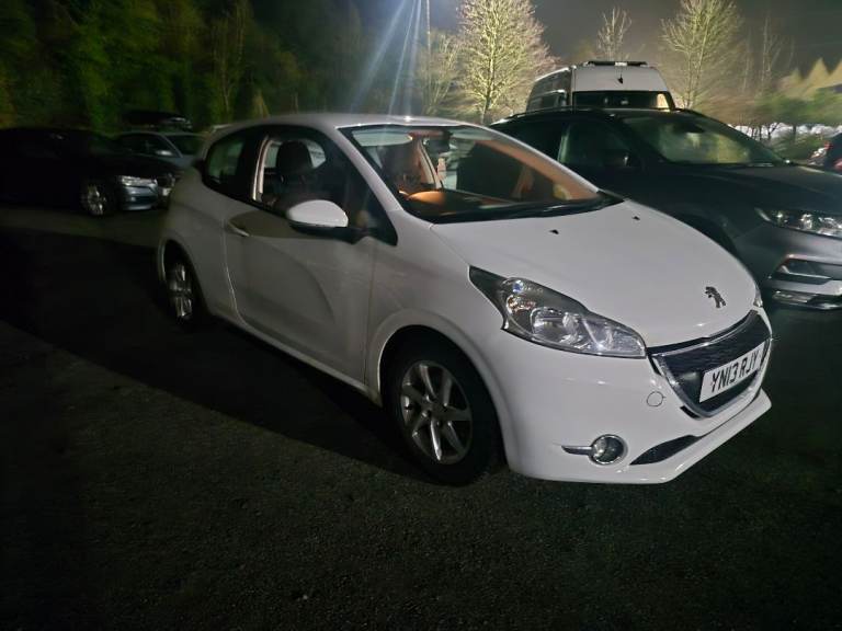 Peugeot 208 1.2