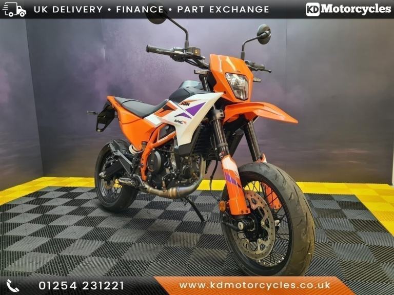KTM 390 SMC R, New LC4 engines, low rate finance deals
