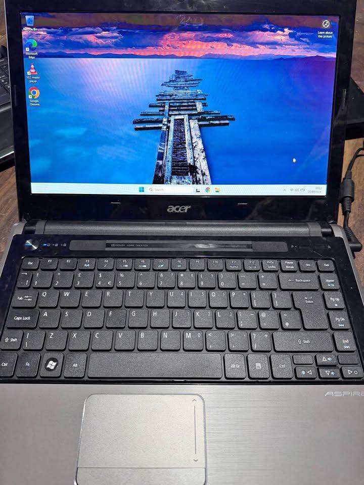 Acer i3 8GB Ram 500GB HDD Win 11 Laptop