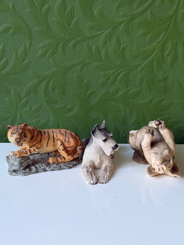 Animal Figurine Bundle – Tiger, Dog & Bear Ornaments