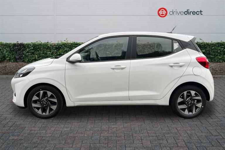 2025 Hyundai i10 1.0 Advance Hatchback 5dr Petrol Auto Euro 6 (s/s) (63 ps) Hatchback Petrol Auto...
