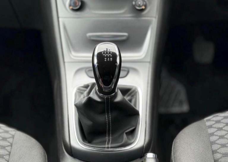 2017 Vauxhall Astra 1.4T 16V 125 Design 5dr HATCHBACK PETROL Manual