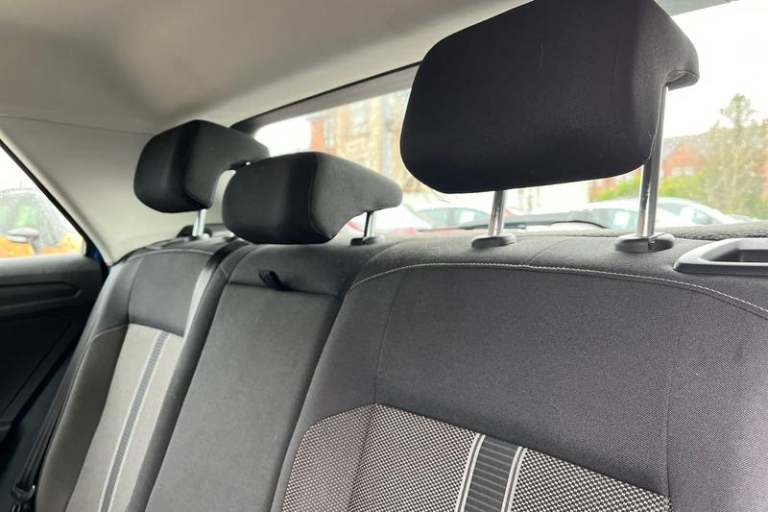 2019 Volkswagen T-Roc 1.6 TDI SE SUV 5dr Diesel Manual Euro 6 (s/s) (115 ps)- Parking Sensors Man...