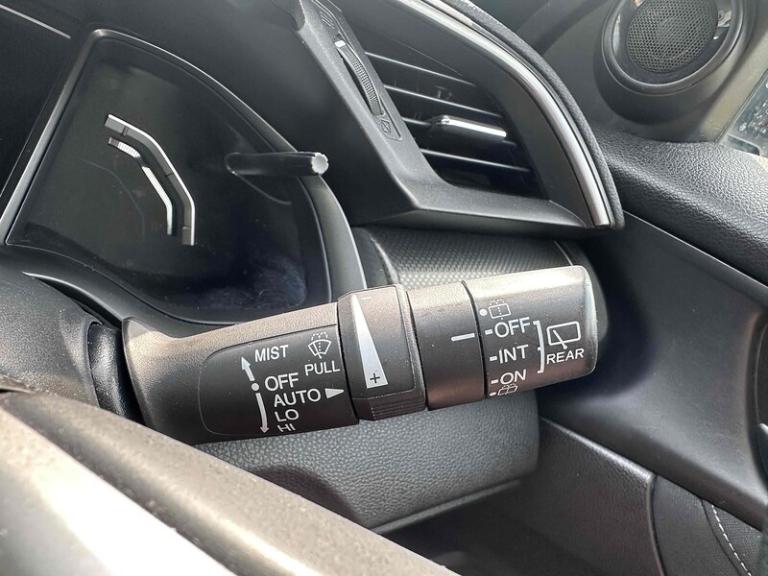 2018 Honda Civic 1.0 VTEC Turbo 126 SR 5dr HATCHBACK PETROL Manual