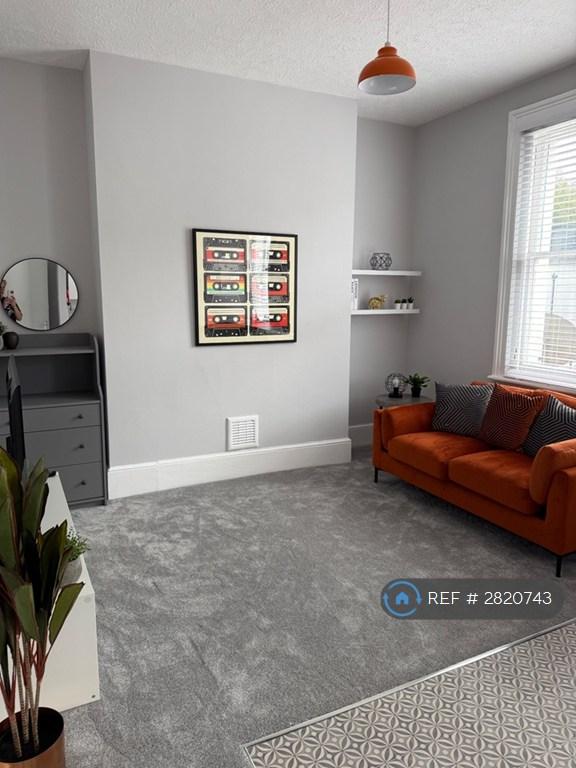 1 bedroom flat in Bath St, Brighton, BN1 (1 bed) (#2820743)