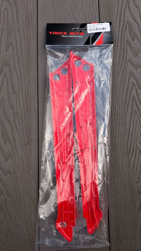 GG FRONT FRAME RED 2023 - 2025 TBCGG15A-FR