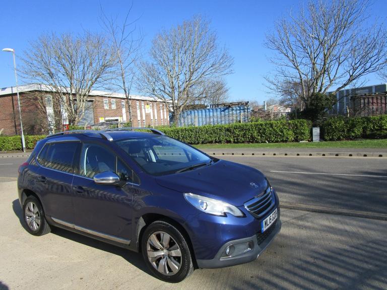 2015 Peugeot 2008 1.2 VTi PureTech Allure SUV 5dr Petrol Manual Euro 5 (82 ps)