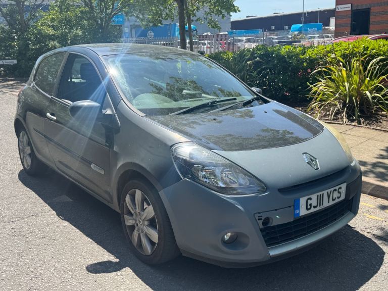 Renault, CLIO, Hatchback, 2011, Manual, 1461 (cc), 3 doors