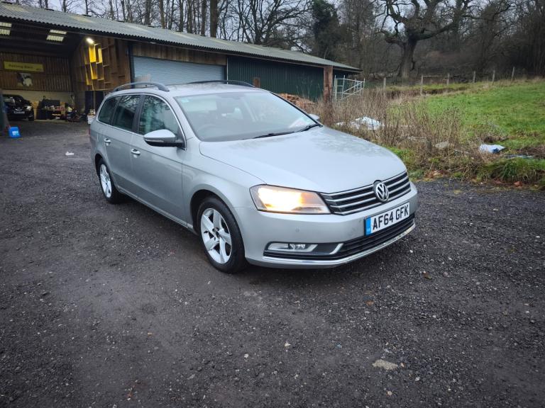 2014 Volkswagen Passat 2.0 TDI Bluemotion Tech Executive 5dr ESTATE Diesel Manual