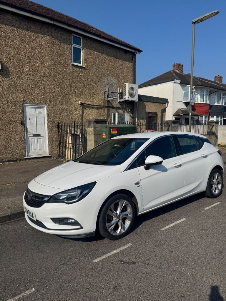 Vauxhall, ASTRA, Hatchback, 2017, Manual, 1399 (cc), 5 doors
