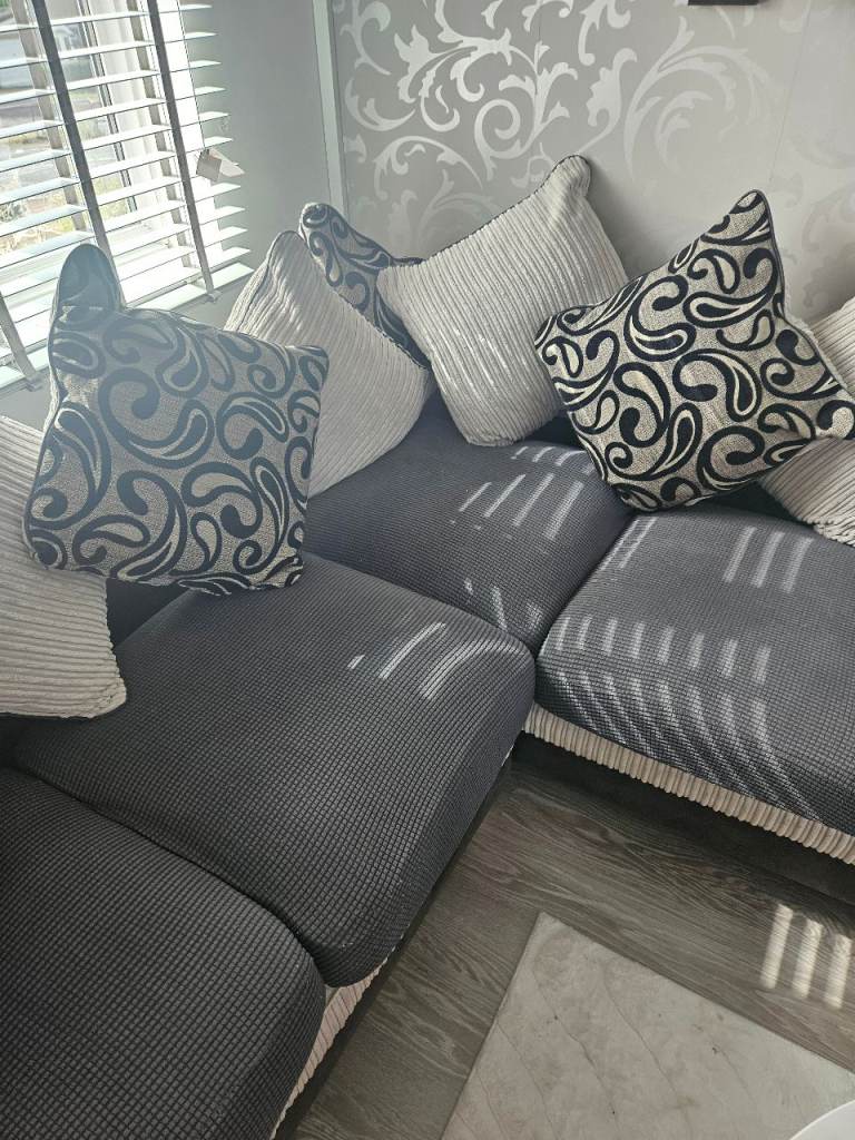 Corner sofa 