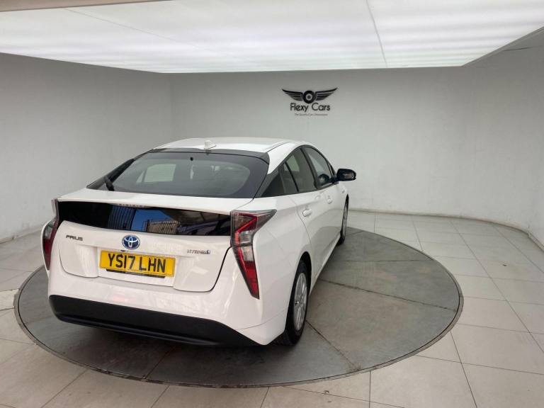TOYOTA PRIUS 1.8 VVT-h Business Edition CVT Euro 6 (s/s) 5dr 2017